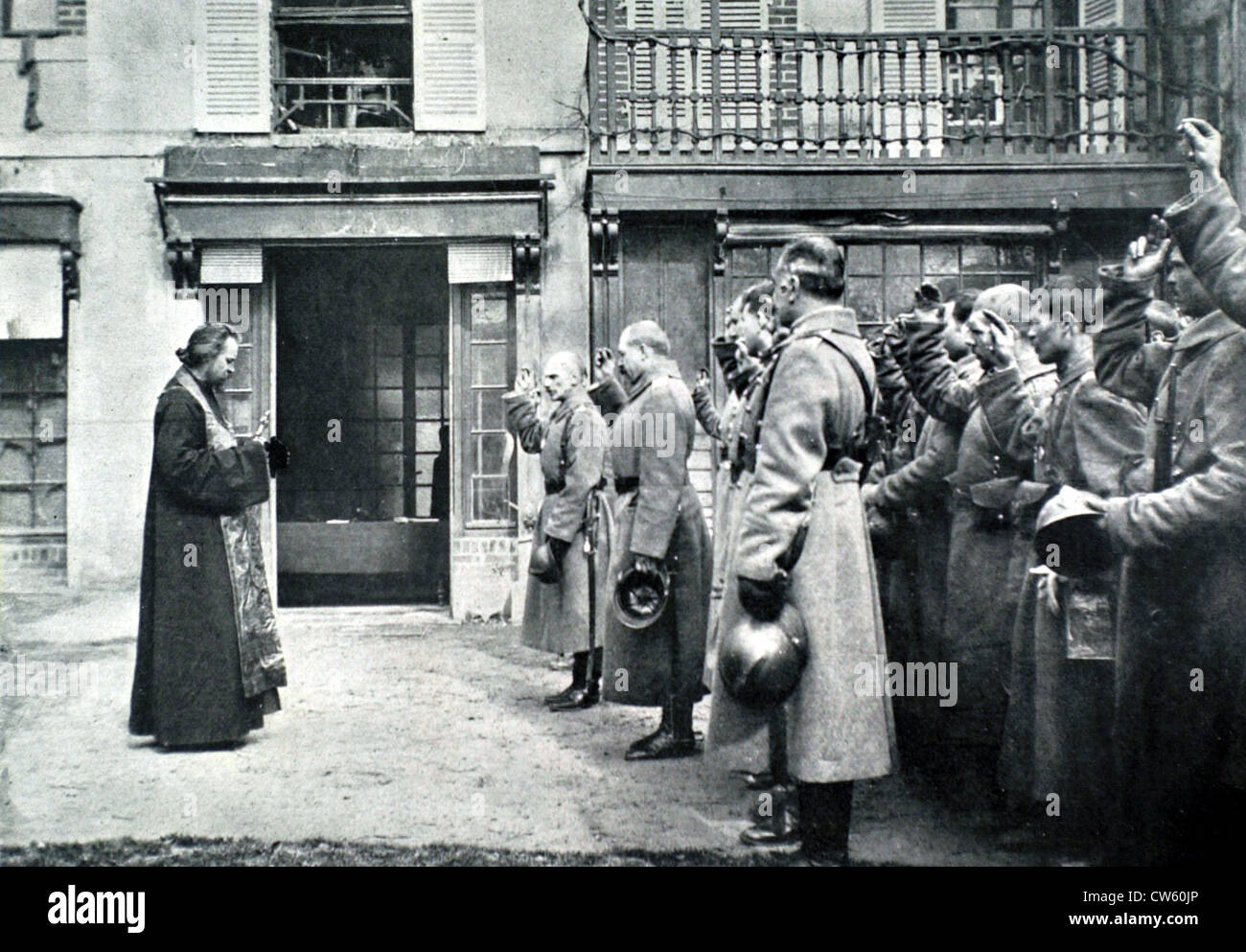 Weltkrieg I. russische Soldaten in Frankreich, schwöre Treue an die neue Regierung von Petrograd Stockfoto