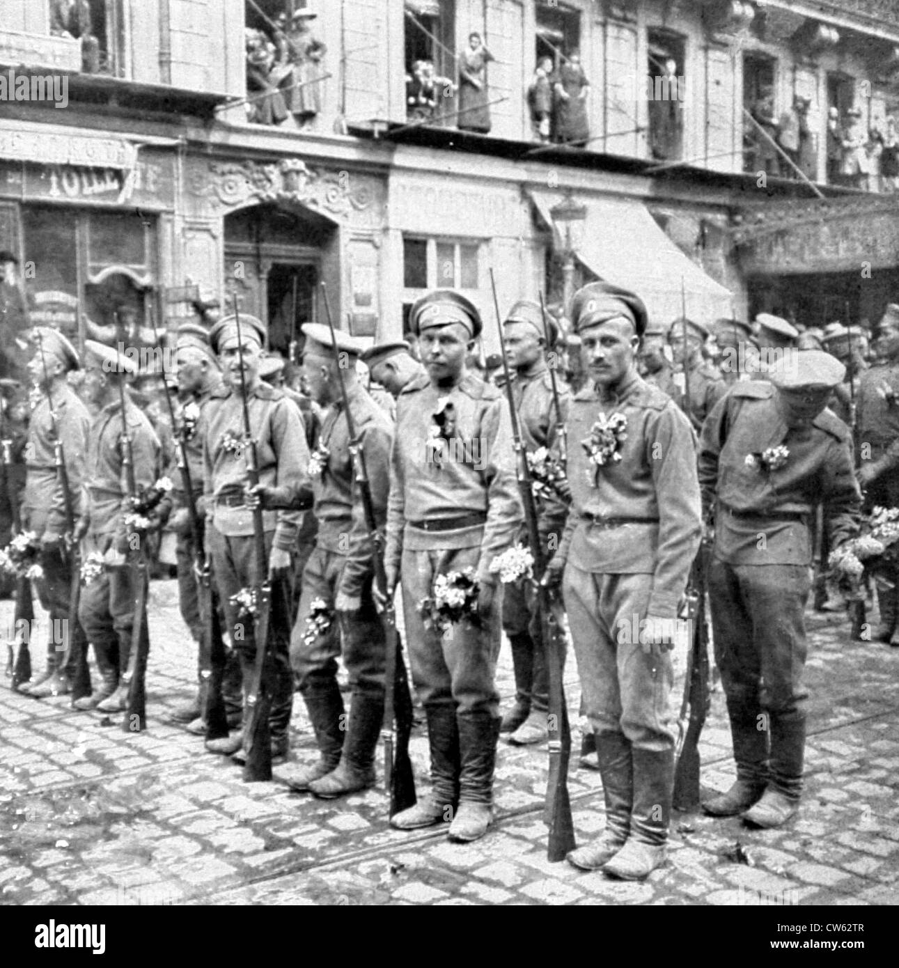 Weltkrieg I. russische Soldaten Ankunft in Marseille zu kämpfen an der französischen front (1916) Stockfoto