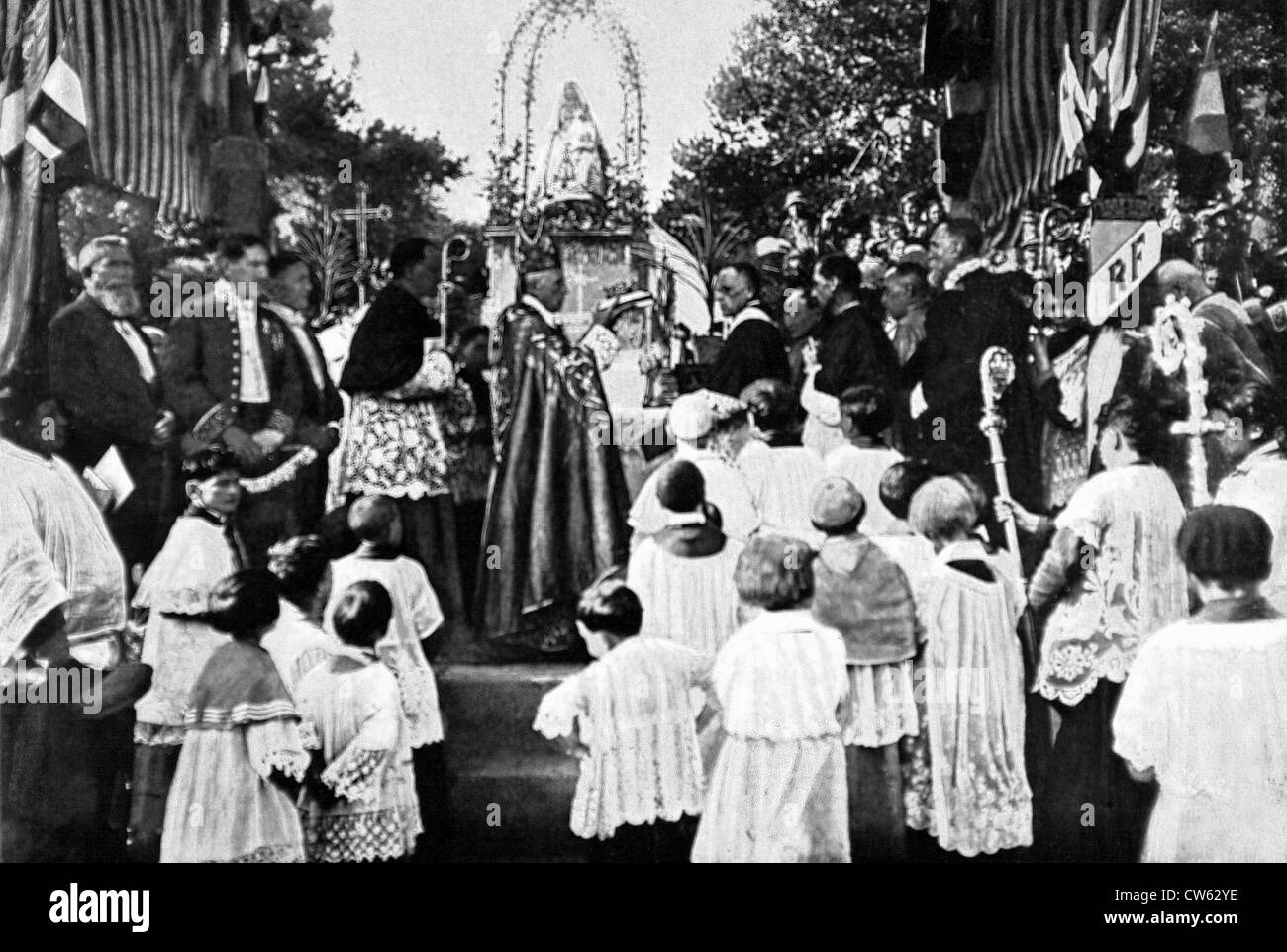 Feier für die Krönung der Jungfrau von der Ermitage in Font-Romeu, 1926 Stockfoto