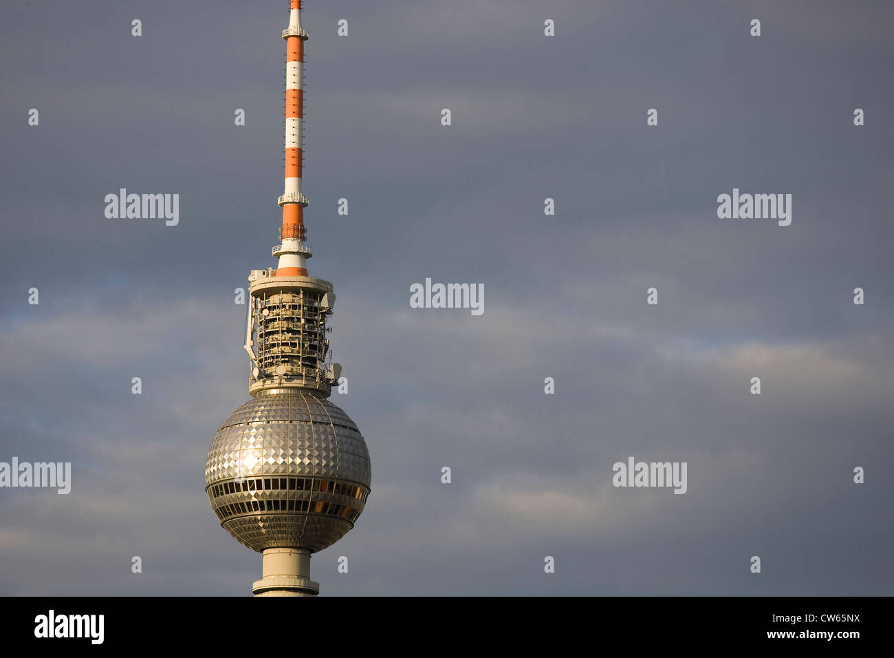 Europa, Deutschland, Brandenburg, Berlin, Alexanderplatz, Fernsehturm Stockfoto
