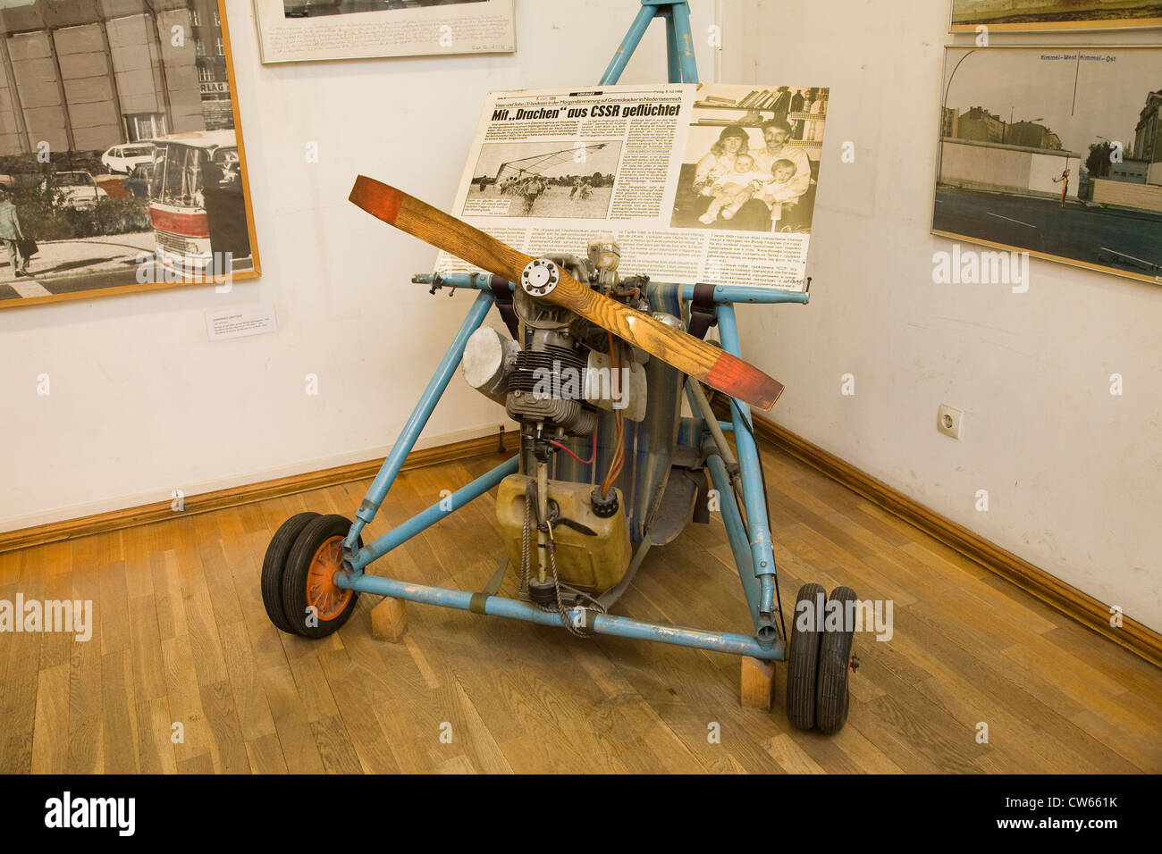 Europa, Deutschland, Brandenburg, Berlin, Checkpoint Charlie, Berliner Mauermuseum Stockfoto