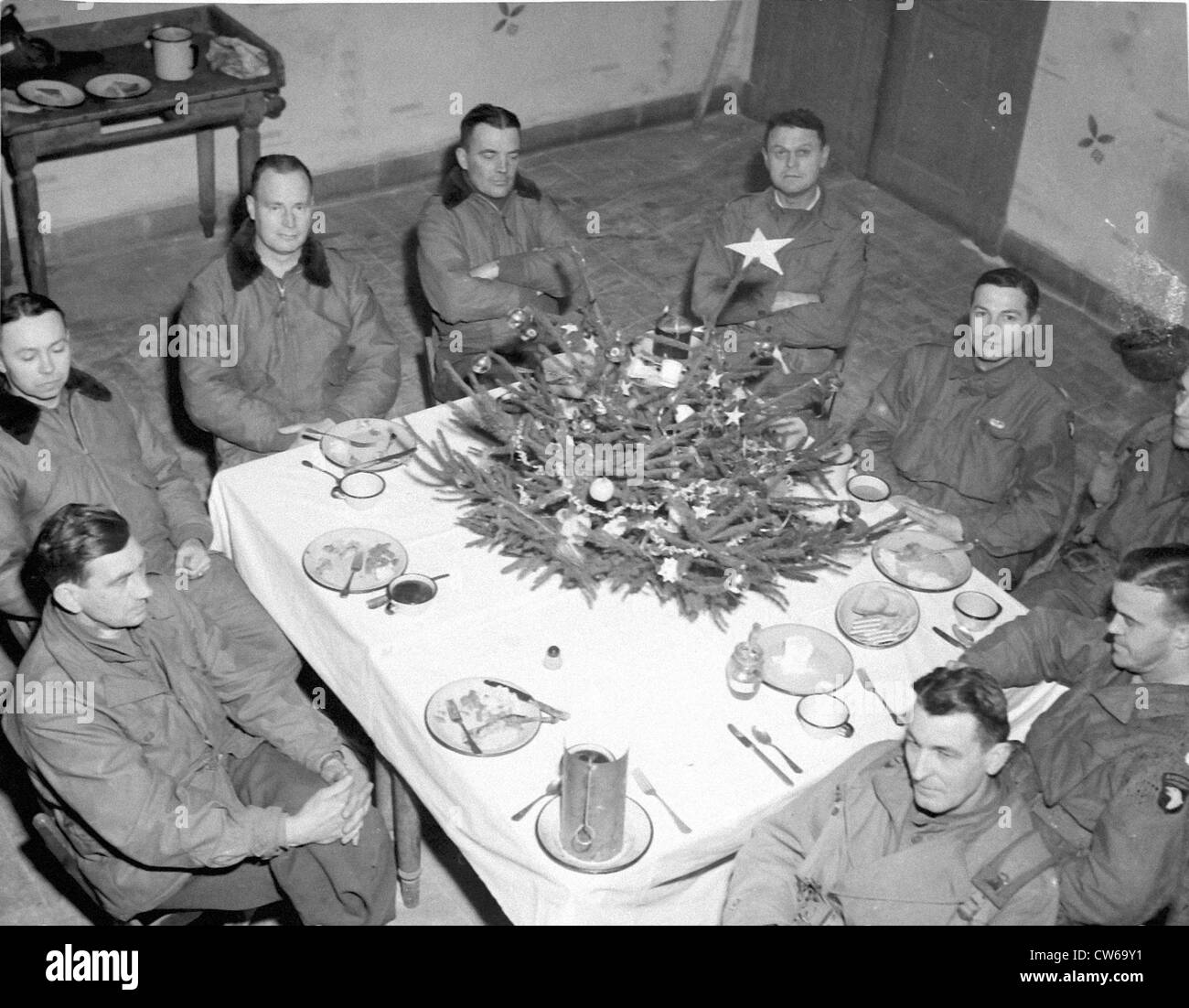 Weihnachts-Dinner während der Belagerung (Bastogne(Bel.) Dezember 25,1944) Stockfoto