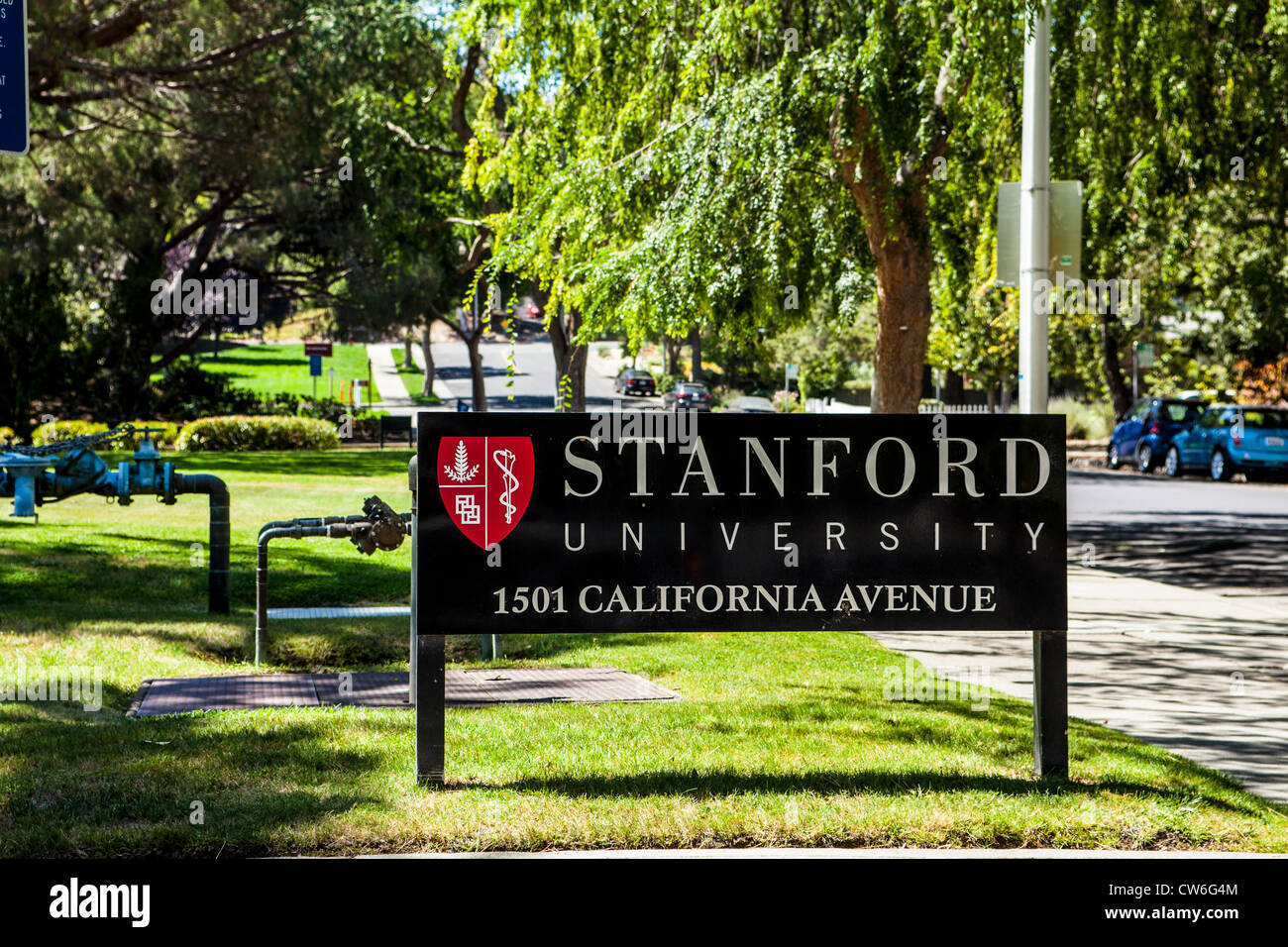 Ein Zeichen für die Stanford University in Kalifornien Straße in Palo Alto Kalifornien Stockfoto