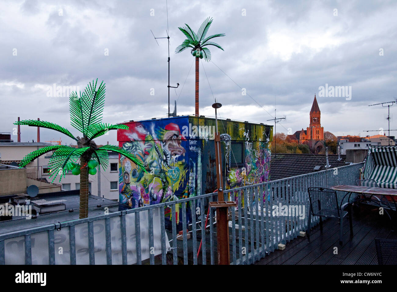 Dachterrasse des Unperfekthaus, Deutschland, Nordrhein-Westfalen, Ruhrgebiet, Essen Stockfoto