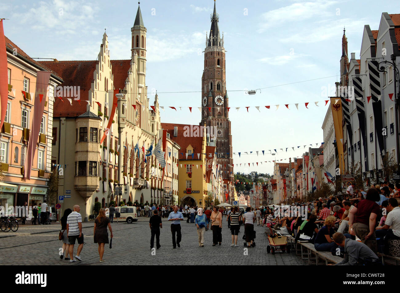 Landshut Stadt am Stadt fest "Landshuter Hochzeitswochen", die Basilika St. Martin im Hintergrund, Deutschland, Bayern, Niederbayern, Niederbayern, Landshut Stockfoto