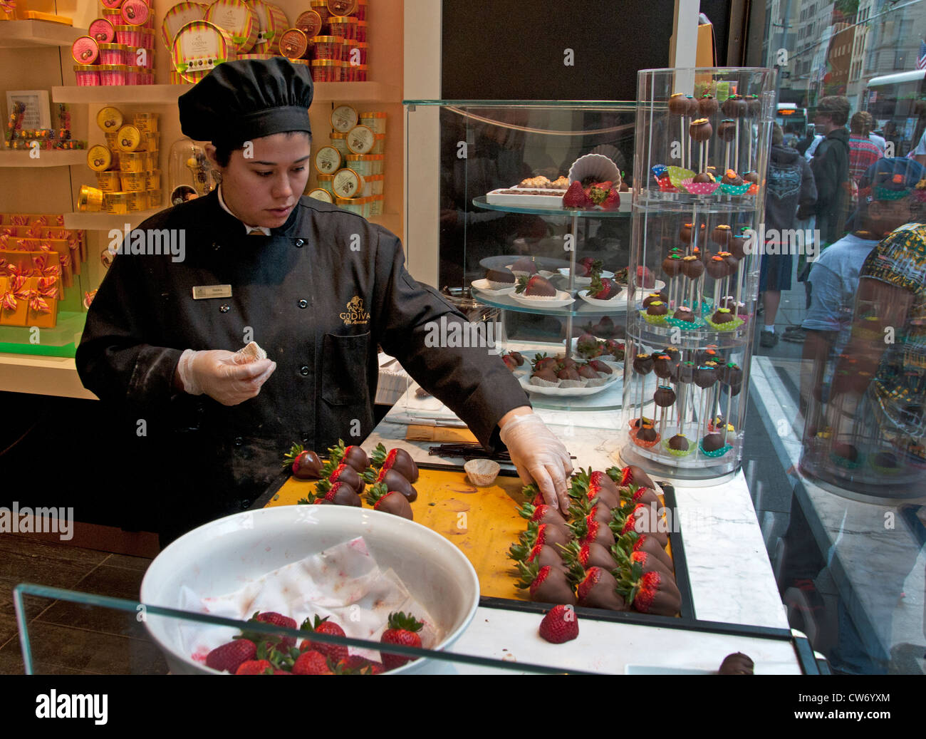 Godiva Chocolate Store Fifth Avenue New York City (Godiva Chocolatier gegründet 1926 Brüssel) Stockfoto