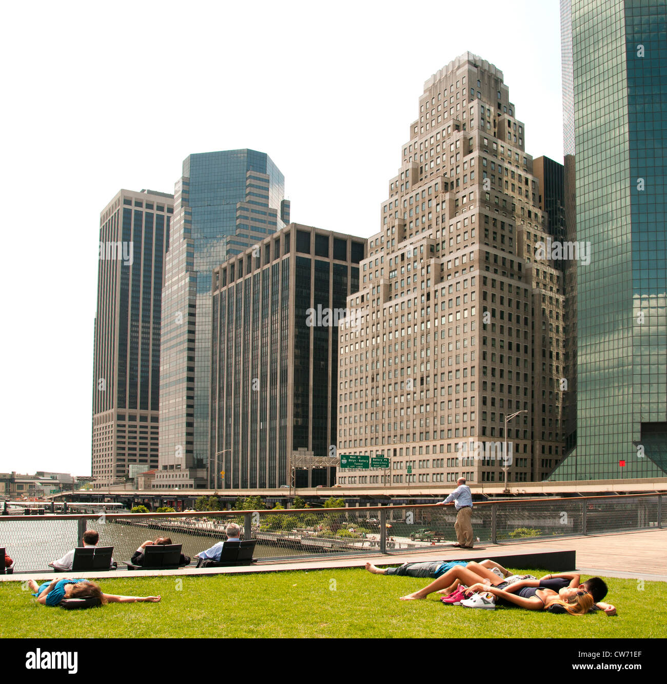 Park Pier 17 Hintergrund Financial District New York City Manhattan Stockfoto