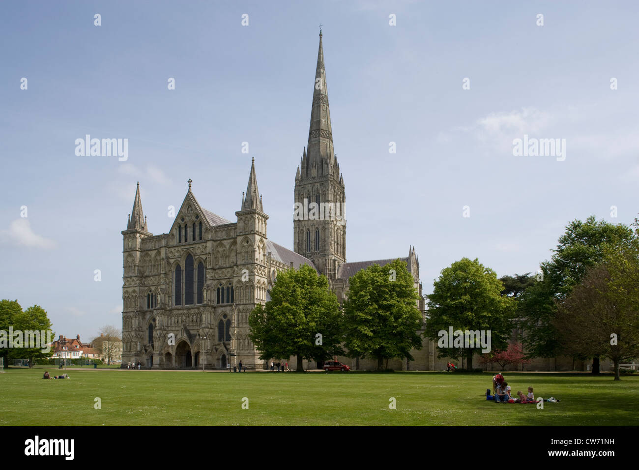 Salisbury: Salisbury Kathedrale von der Kathedrale entfernt in der Nähe Stockfoto