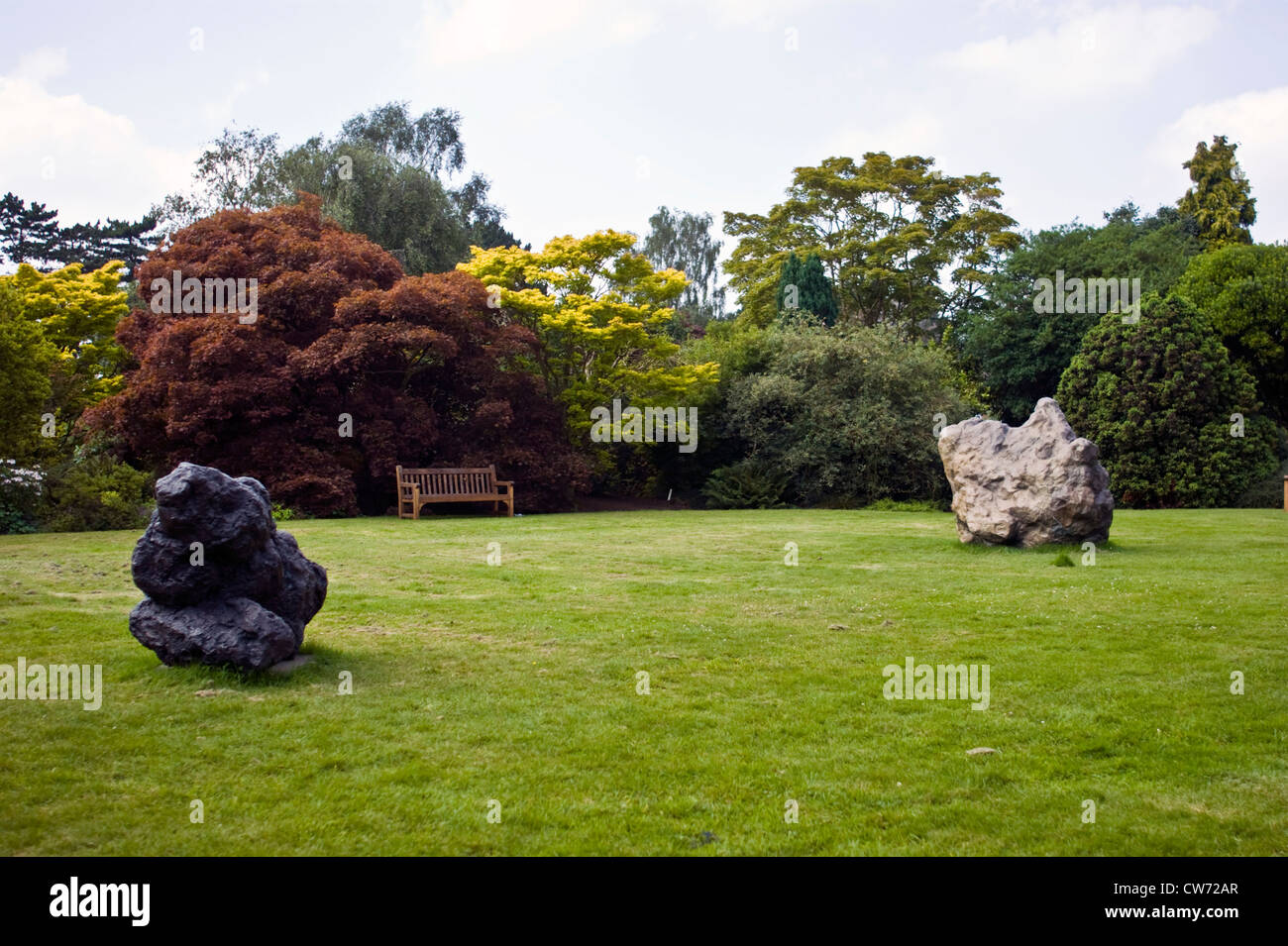 Kybele (Bronze, 1994) und Kaiser (Bronze, 2002), durch William Tucker RA Stockfoto