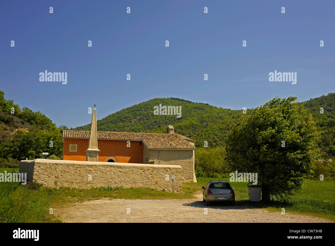 Kirchlein in der Land, Provence-Alpes-C Te d ' Azur, Sisteron Stockfoto