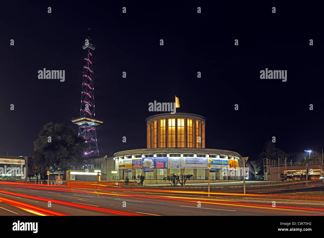Funkturm am Messegelände Berlin, beleuchtet für Festival der Lichter 2009, Deutschland, Berlin Stockfoto