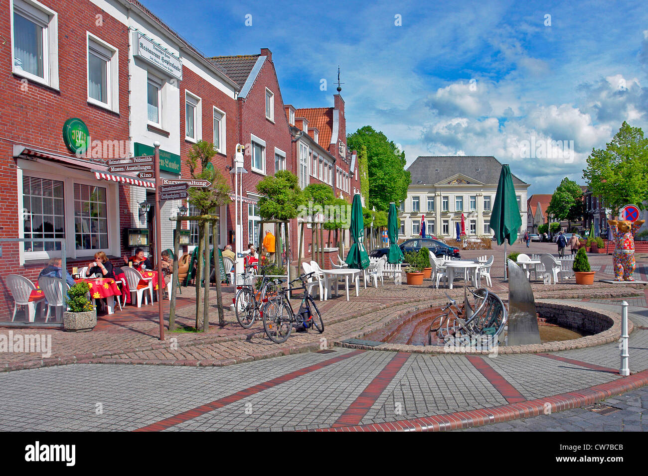 Marktplatz in Esens, Deutschland, Niedersachsen, Ostfriesland Stockfoto
