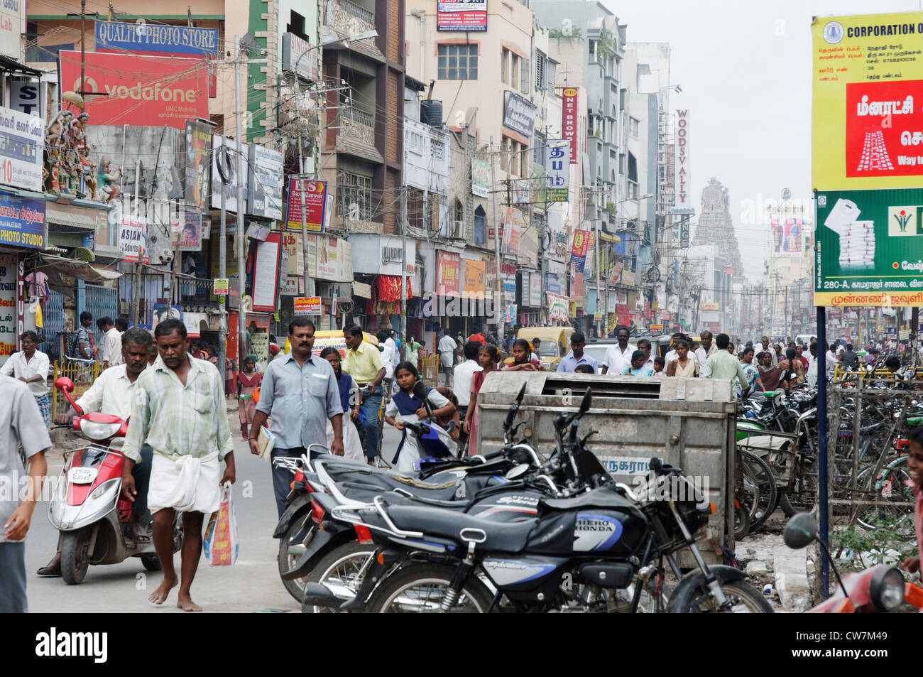 Die chaotischen Straßen von Madurai, Indien Stockfoto