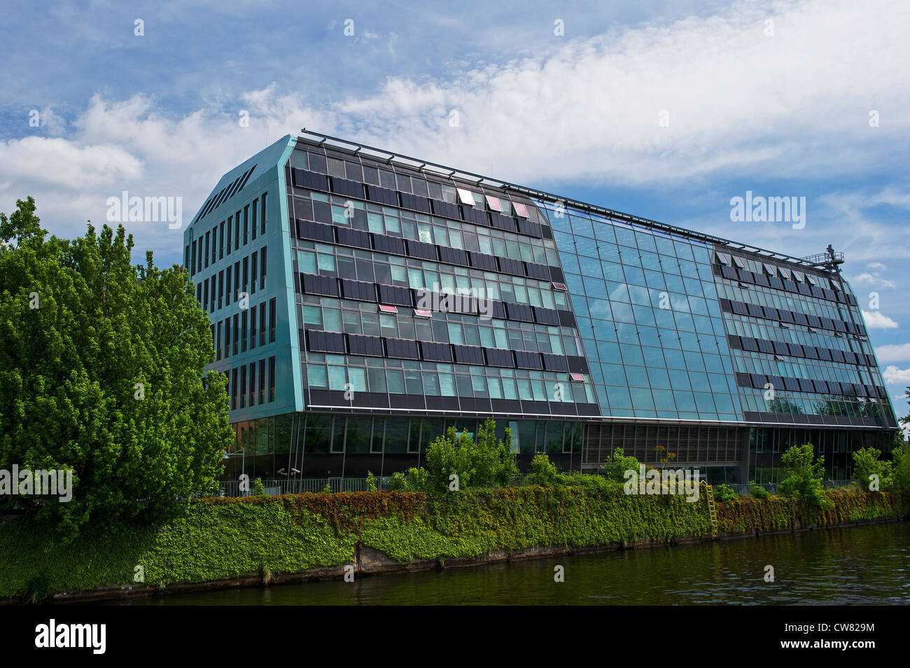 Ein modernes Bürogebäude Berlin Stockfoto