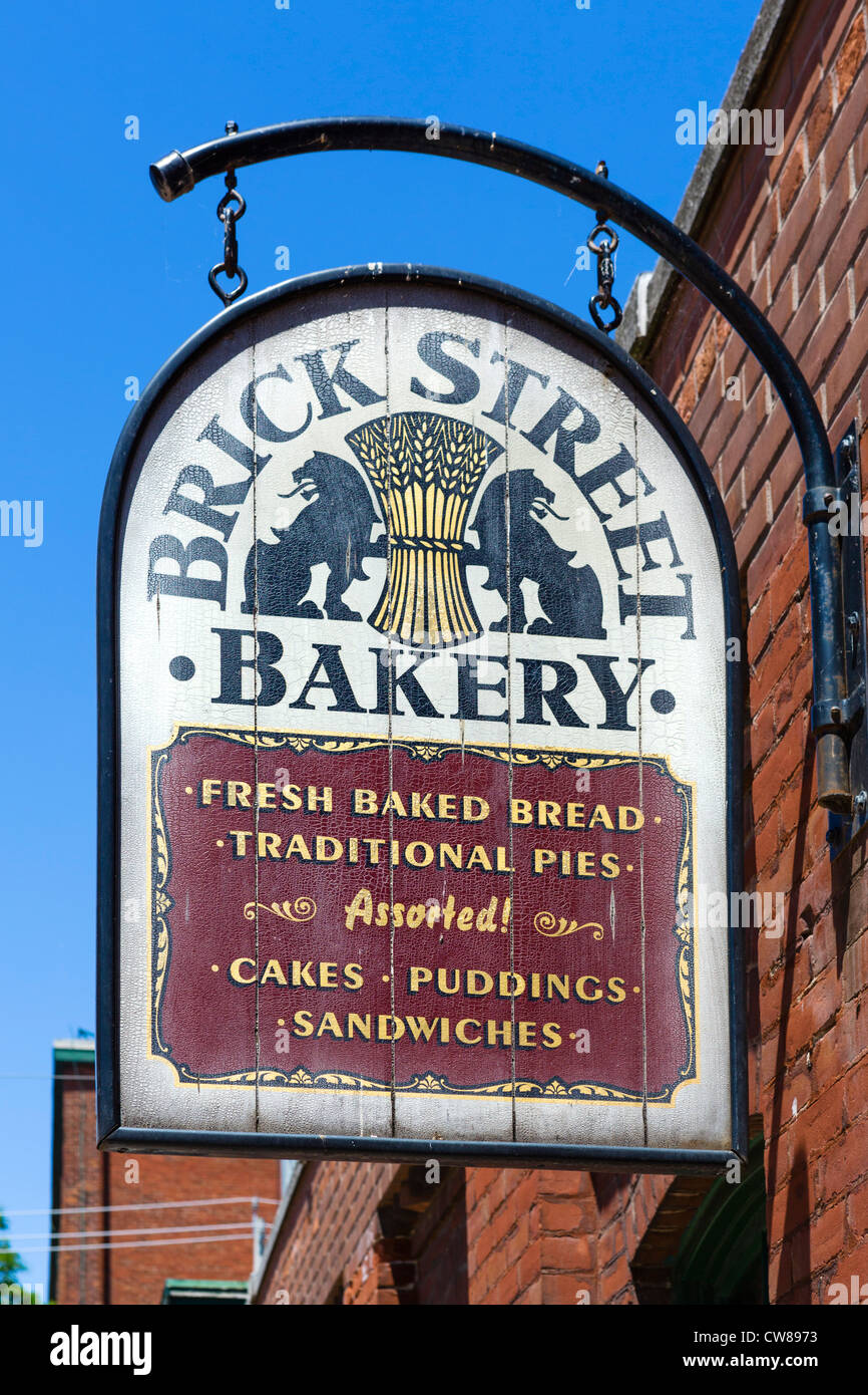 Melden Sie außen The Brick Street Bakery Café in der Distillery District, Toronto, Ontario, Kanada Stockfoto