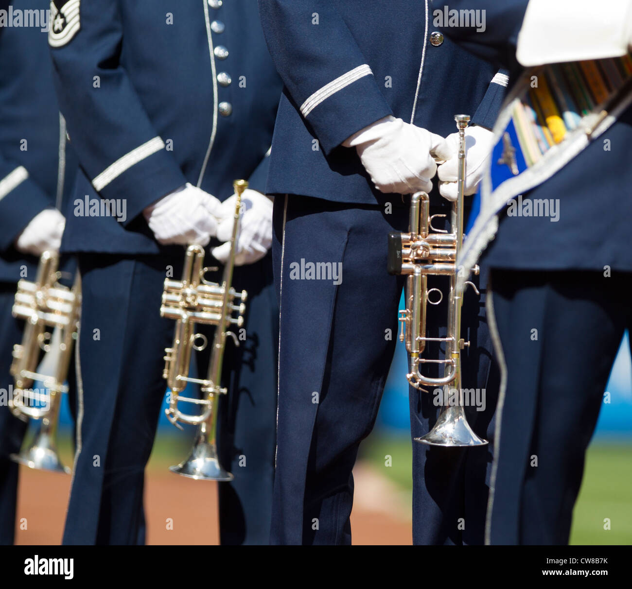 Die United States Air Force Band vor einem Baseball-Spiel Stockfoto