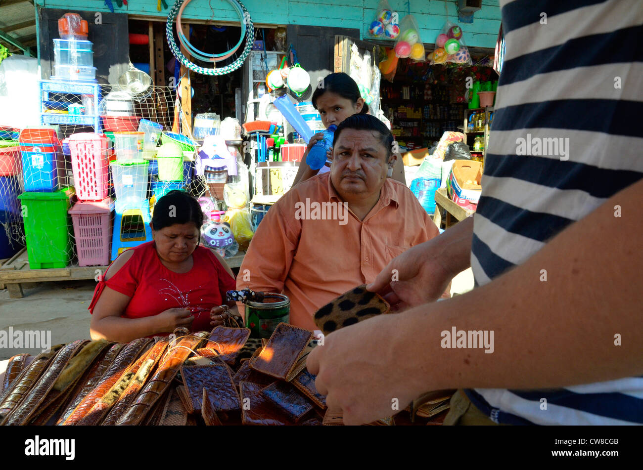 Straße Markttag in Rurrenabaque, Beni Flusses, Bolivien. Stockfoto