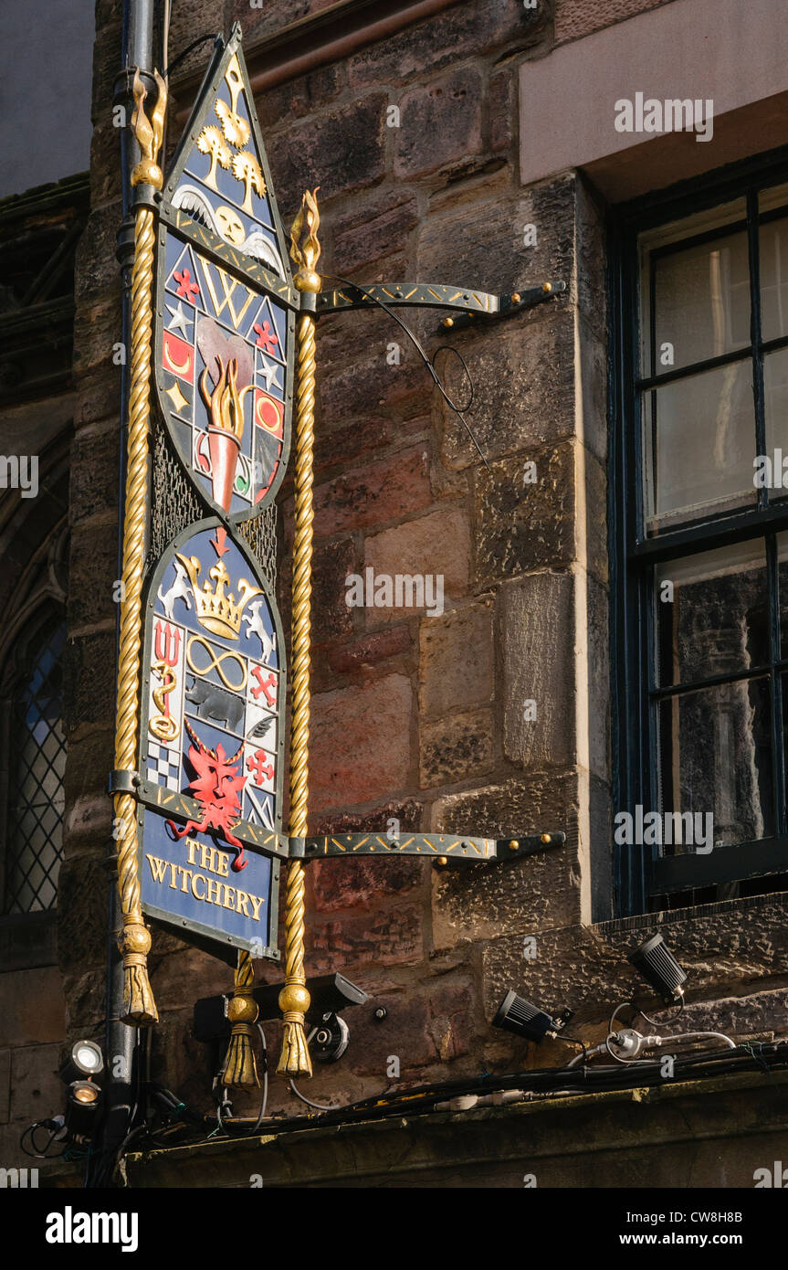 Die Hexerei durch das Schlossrestaurant in der Royal Mile in Edinburgh. Inhaber der AA 5 Sterne Auszeichnung und AA Rosette. Stockfoto