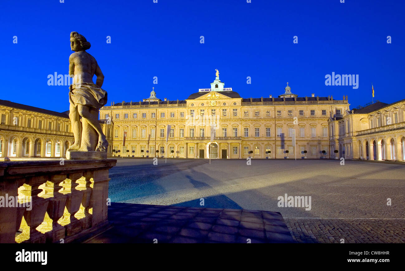 Rastatt, Nacht der barocke Palast Stockfoto