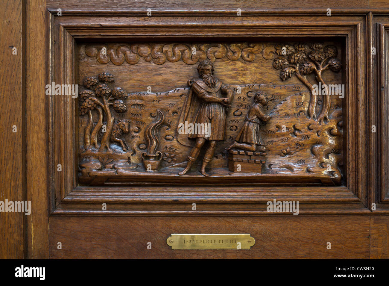 Eine von hundert geschnitzten Holzplatten in der Kirche Sainte-Élisabeth-de-Hongrie, Paris, Frankreich Stockfoto