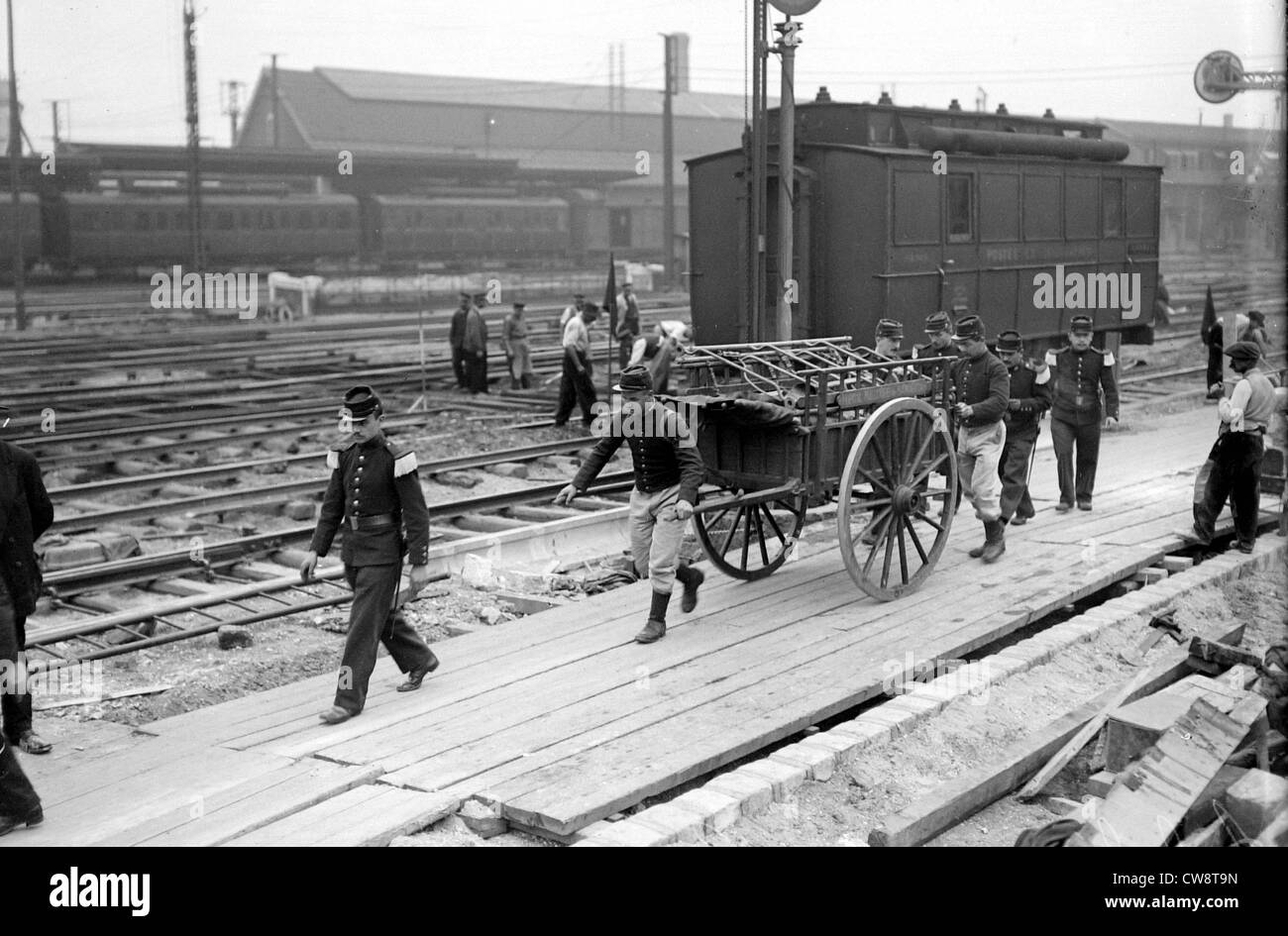 30. Juli 1914 Paris Gare de Lyon Bohrer Installation Couchettes verwundet Stockfoto