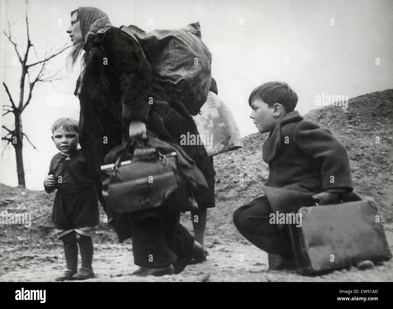 Deutsche Zivilisten zahlen den Preis von Krieg, 1945 Stockfoto