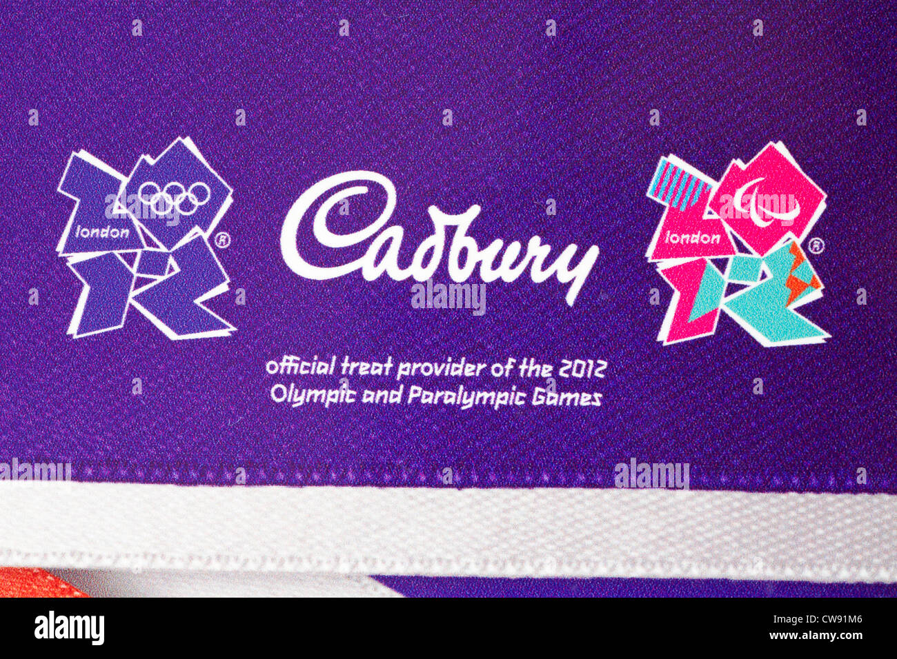 Detail auf Cadbury Tafel Schokolade geschenkt Olympioniken für die Olympischen Spiele 2012 in London im August Stockfoto