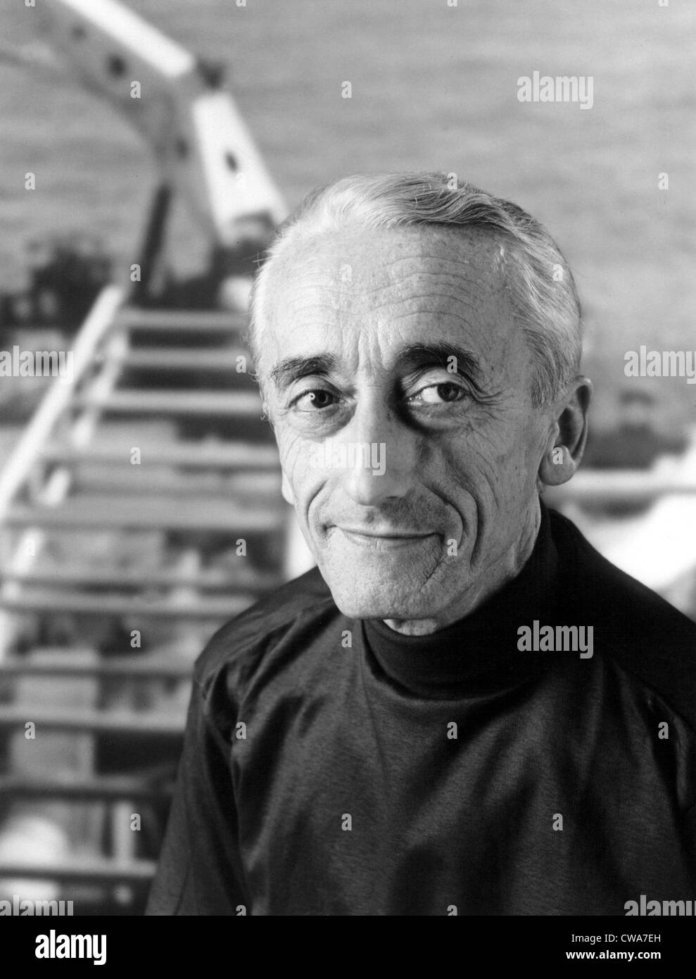 Jacques-Ives Cousteau, Naturforscher und undersea Explorer, undatiert... Höflichkeit: CSU Archive / Everett Collection Stockfoto