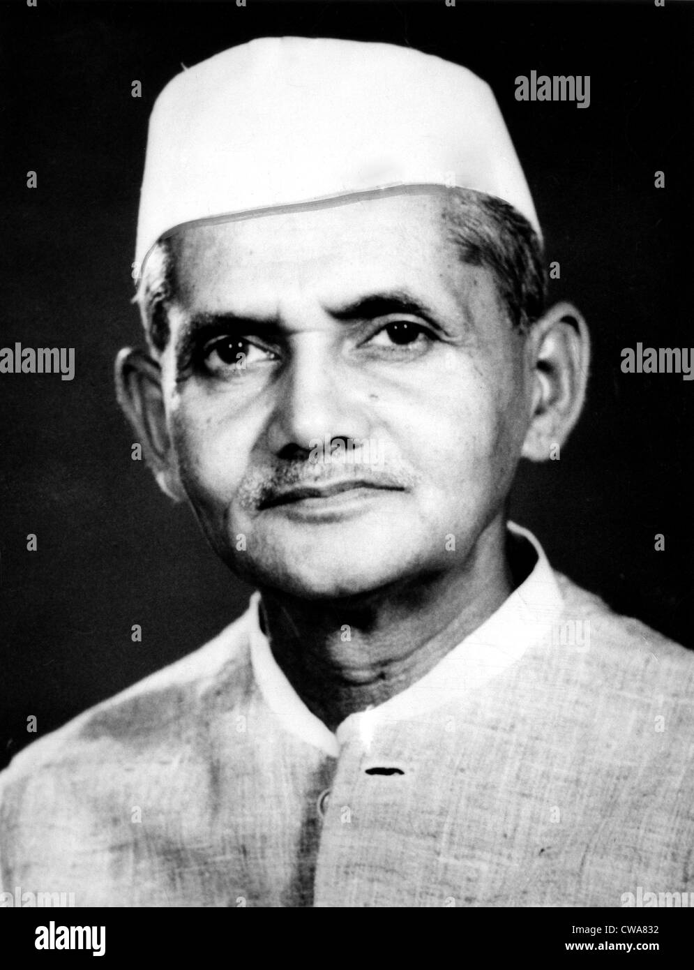 Indischer Premierminister Lal Bahadur Shastri, 1964. Höflichkeit: CSU Archive / Everett Collection Stockfoto