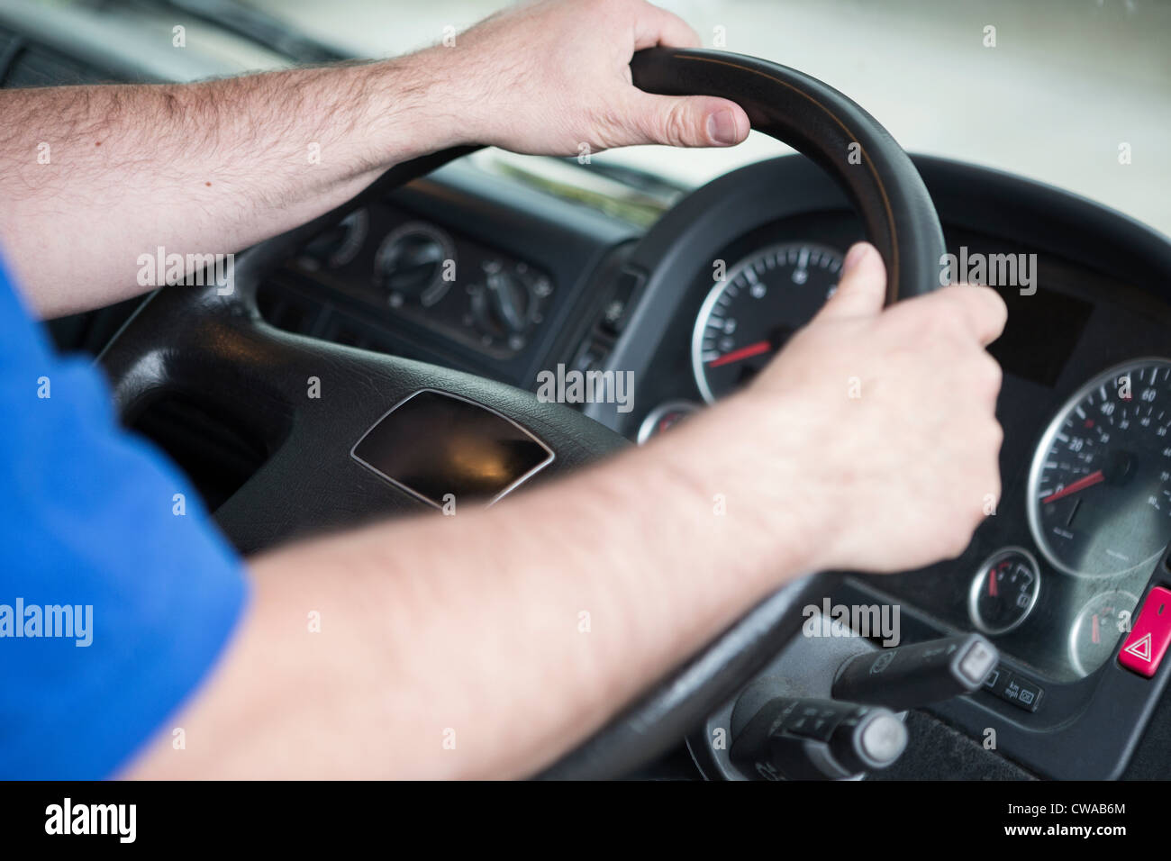 Mann fahren LKW, Nahaufnahme Stockfoto