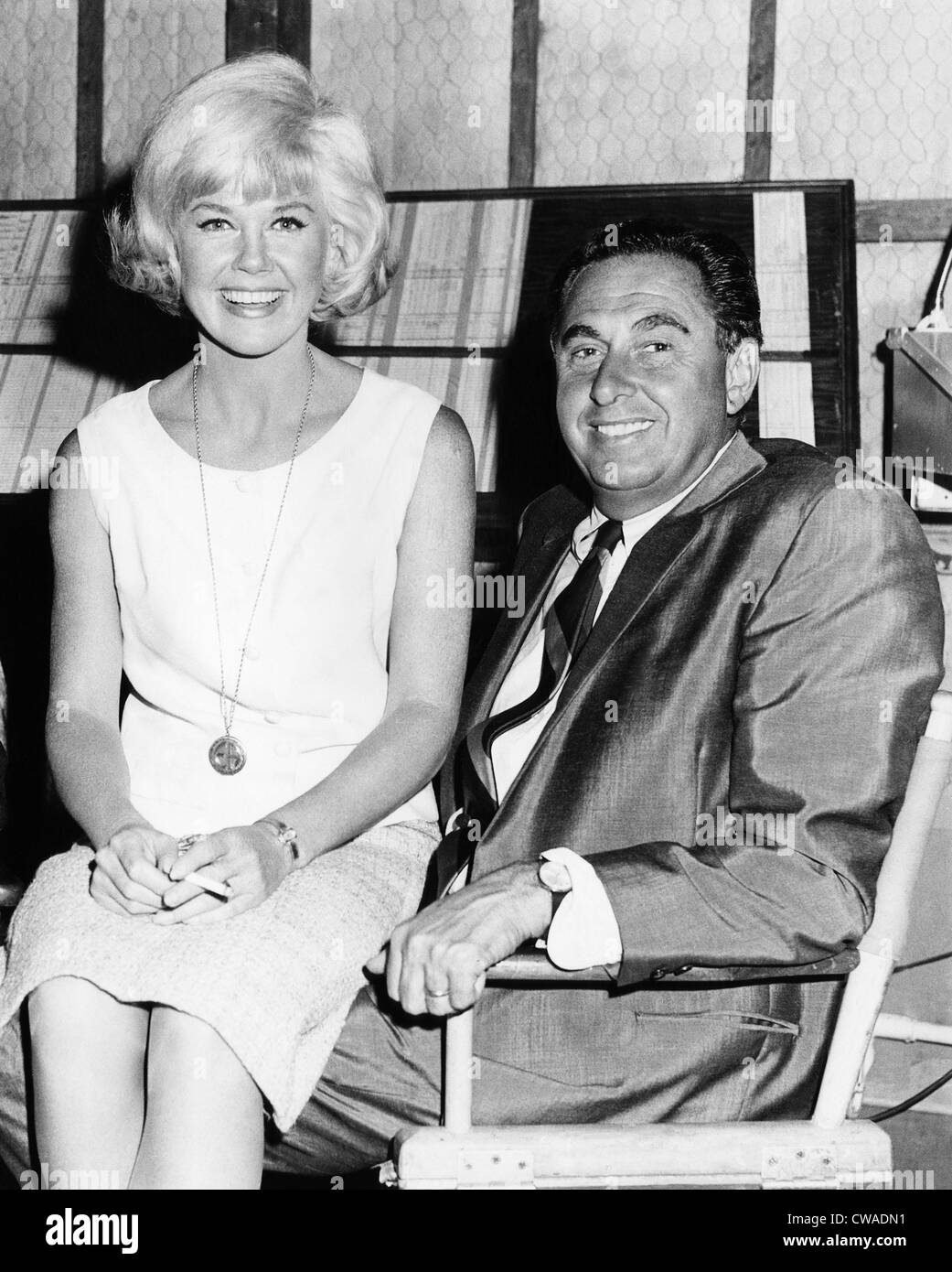 Doris Day mit Ehemann Martin Melcher, ca. 1966. Höflichkeit: CSU Archive / Everett Collection Stockfoto