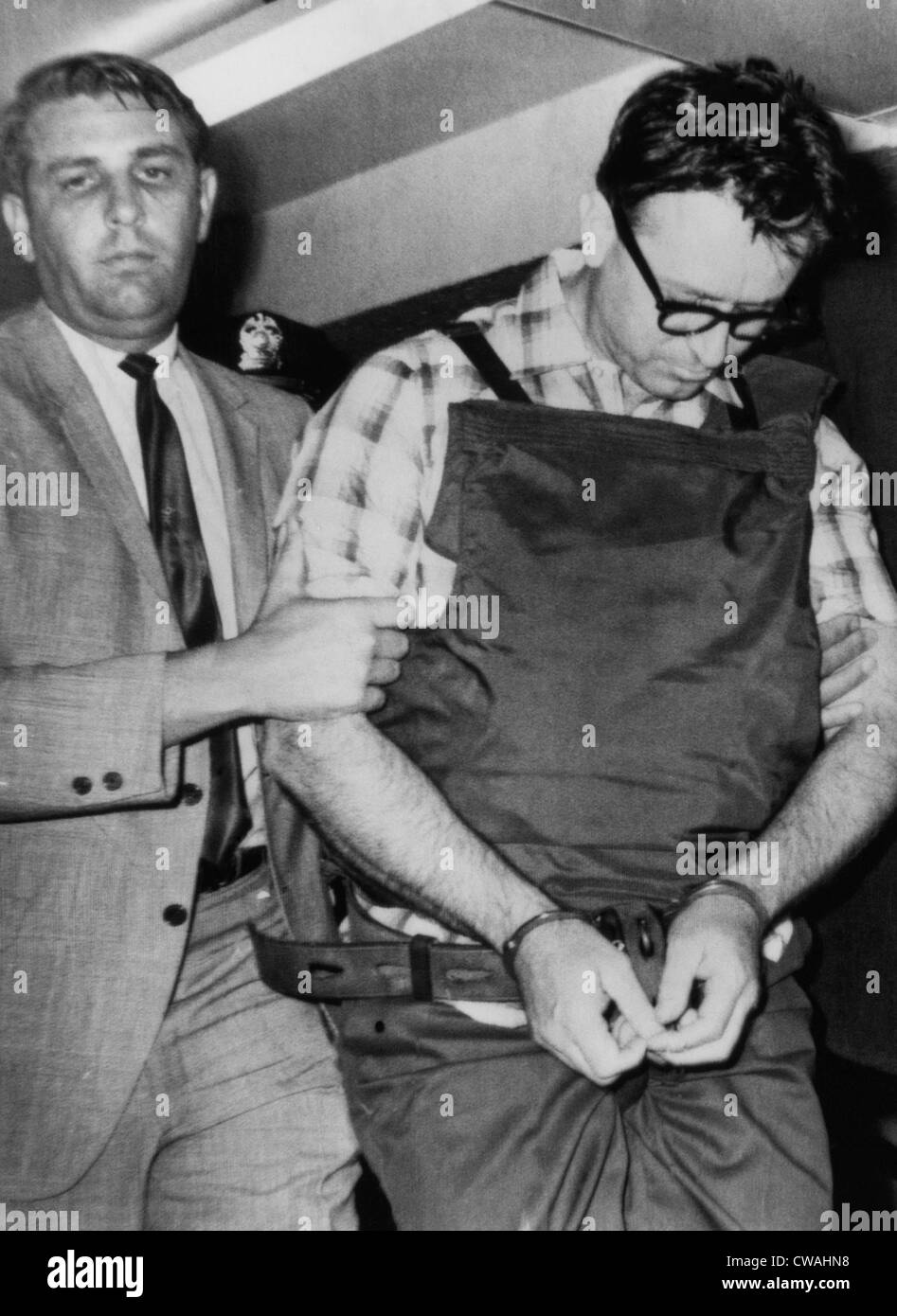 James Earl Ray, Mörder von Dr. Martin Luther King Jr., welche in seine Zelle Sheriff William Morris, bei seiner Ankunft in Stockfoto
