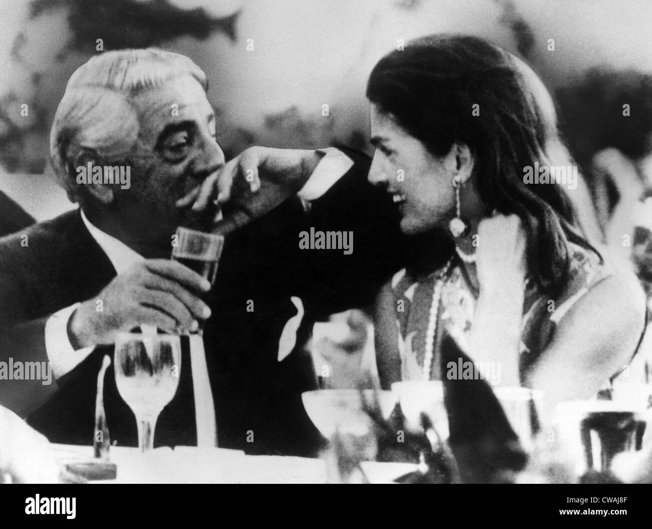 Aristotle Onassis, ehemalige First Lady Jacqueline Kennedy Onassis, feiern ihren 40. Geburtstag, Athen, Griechenland. Juli Stockfoto