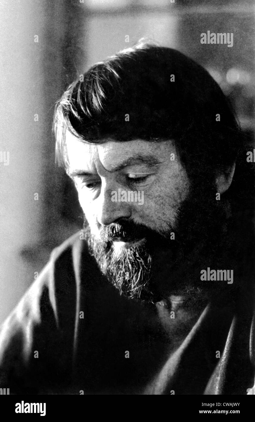 John Fowles, ca. 1970er Jahre. Höflichkeit: CSU Archive / Everett Collection Stockfoto
