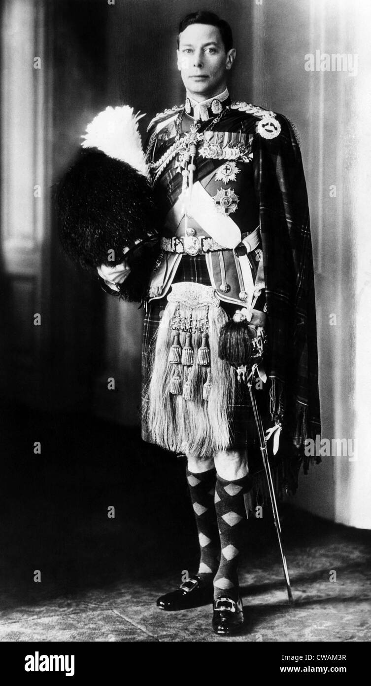 König George VI (1895 – 1952), König des Vereinigten Königreichs, in der Full Dress Uniform der Cameron Highlanders, 28. April 1939... Stockfoto