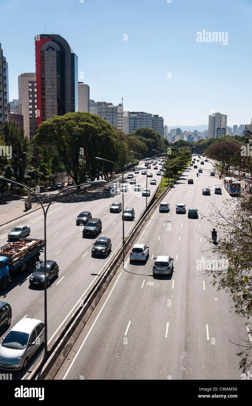 Verkehr auf der Straße 23 Mai, são paulo Stockfoto