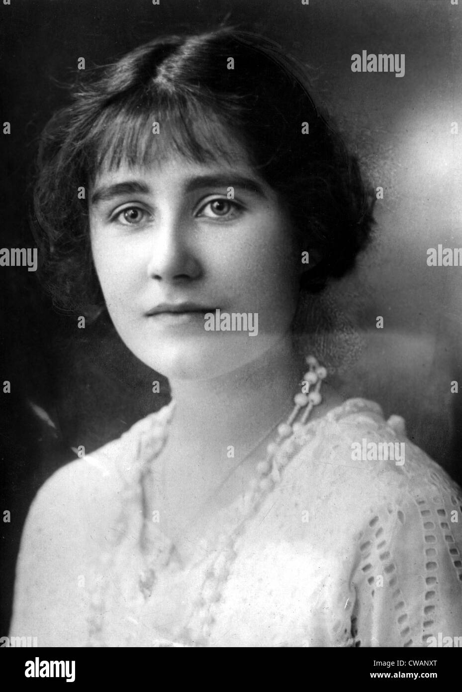 Königin-Mutter, ehemals Lady Elizabeth Bowles-Lyon Duchess of York, ca. 1923. Höflichkeit: CSU Archive / Everett Collection Stockfoto