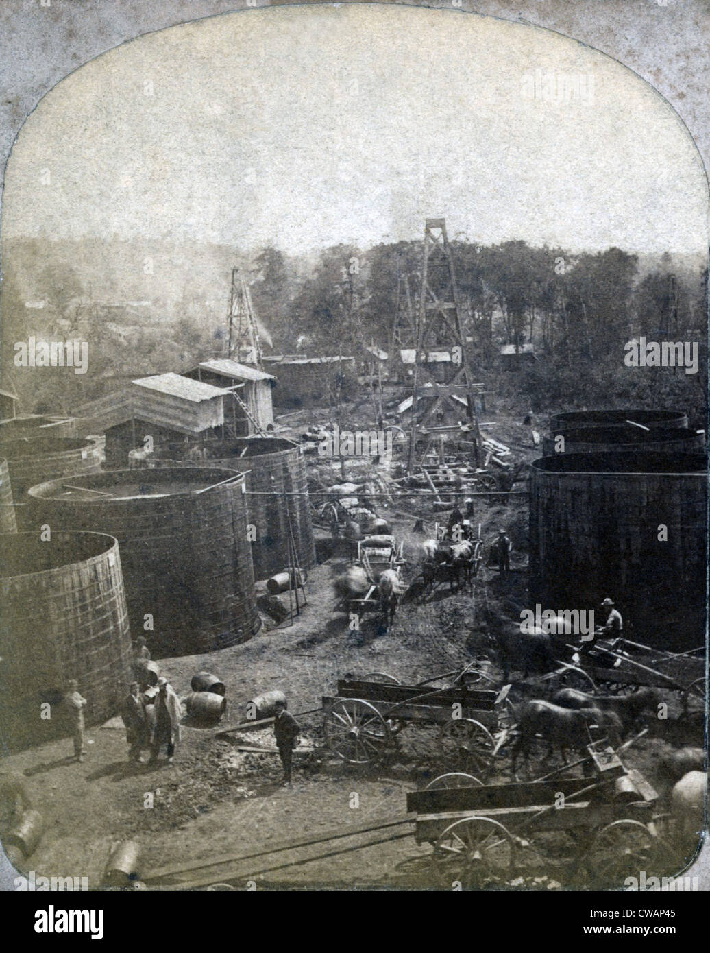 Die Pennsylvania Öl Region.  Die Vereinigten Staaten nun in Pithole, Pennsylvania in 1865 zeigen große Lagertanks, Bohrtürme, Stockfoto