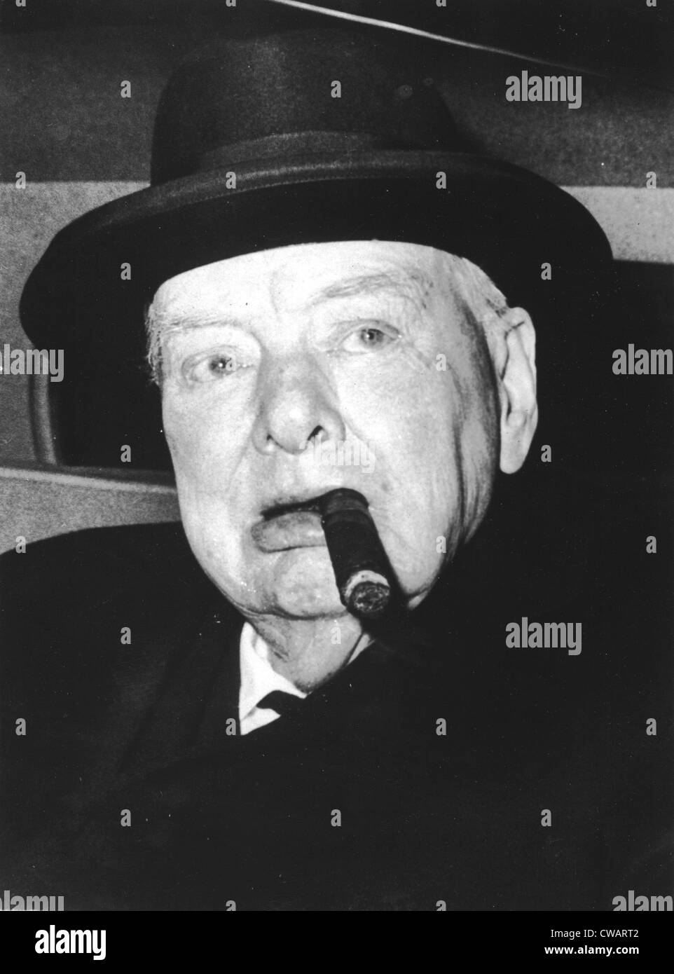 Winston Churchill, 1963. Höflichkeit: CSU Archive / Everett Collection Stockfoto