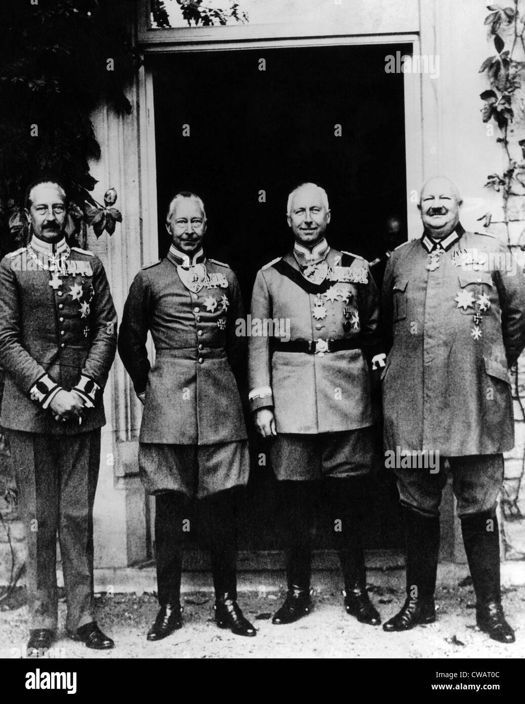 Prinz August Wilhelm, Kaiser Wilhelm II., Prinz Oscar Wilhelm, Prinz Eitel-Fritz Wilhelm, 17. Februar 1936. Höflichkeit: CSU Stockfoto