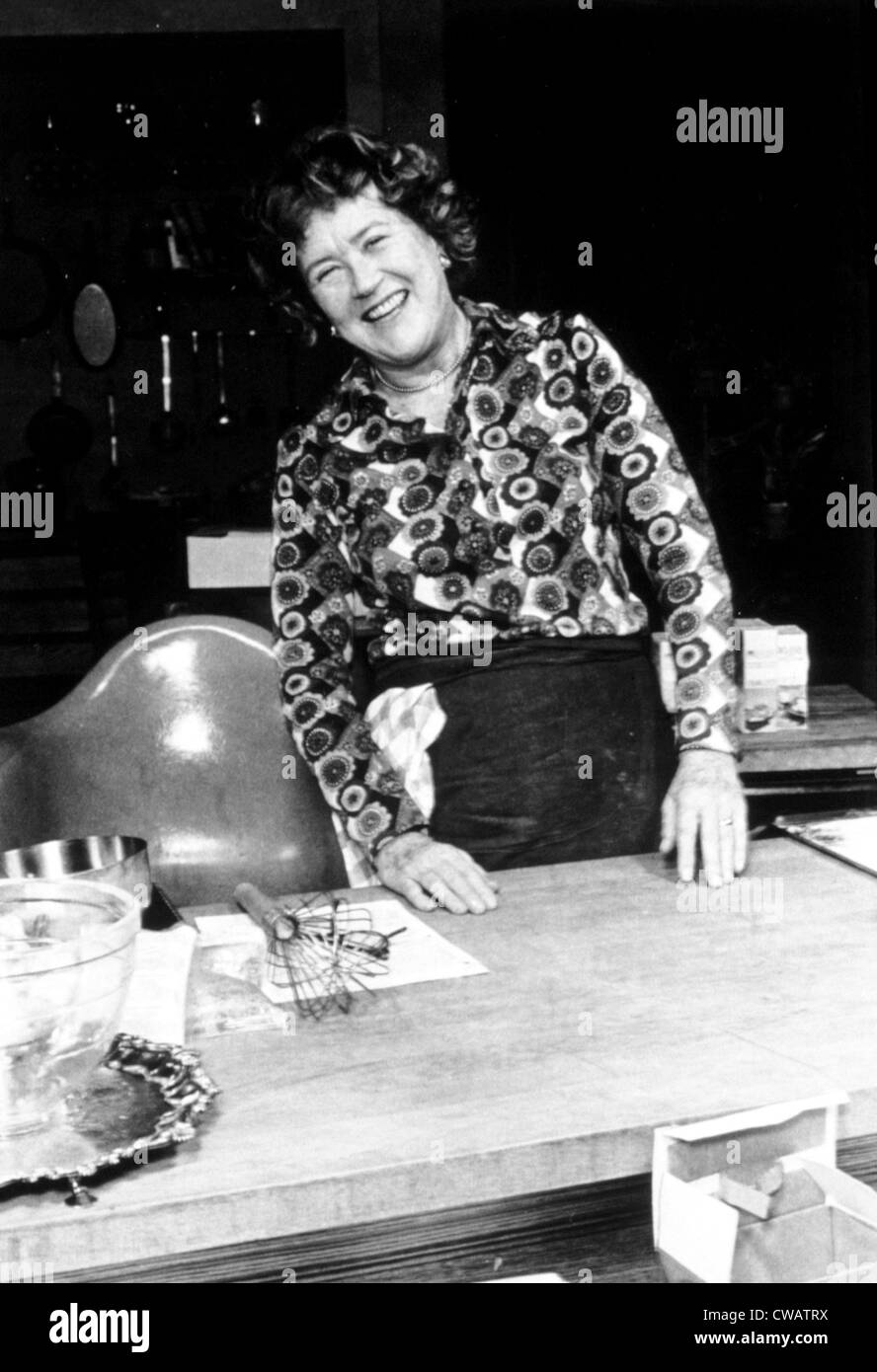 Julia Child, ca Anfang der 1970er Jahre. Höflichkeit: CSU Archive / Everett Collection Stockfoto