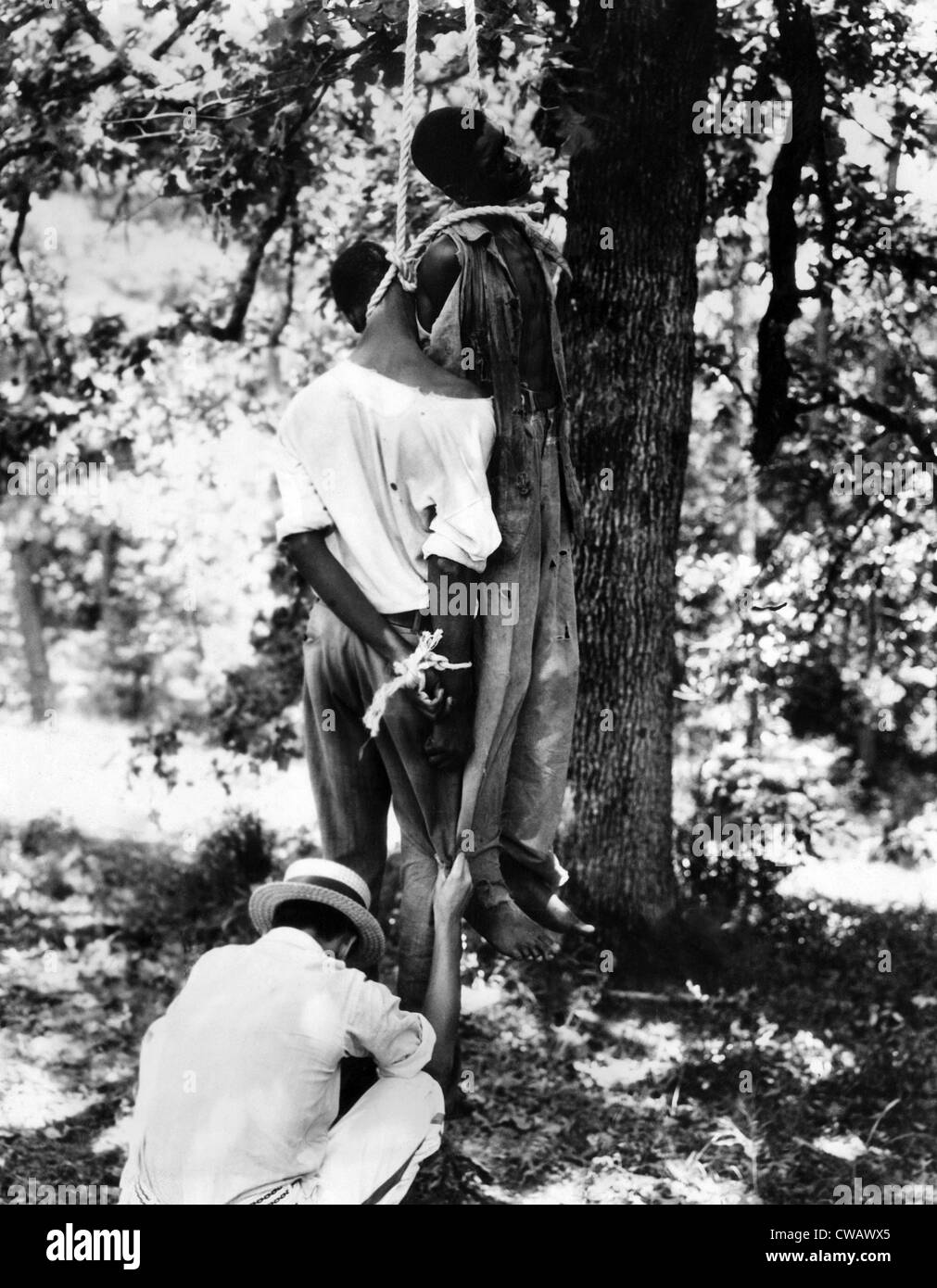 Lynchen von zwei afrikanischen amerikanischen Männer, Bert Moore und Dooley Morton, beide Angeklagten zwei Angriffe auf weiße Frauen. Ein wütend Stockfoto