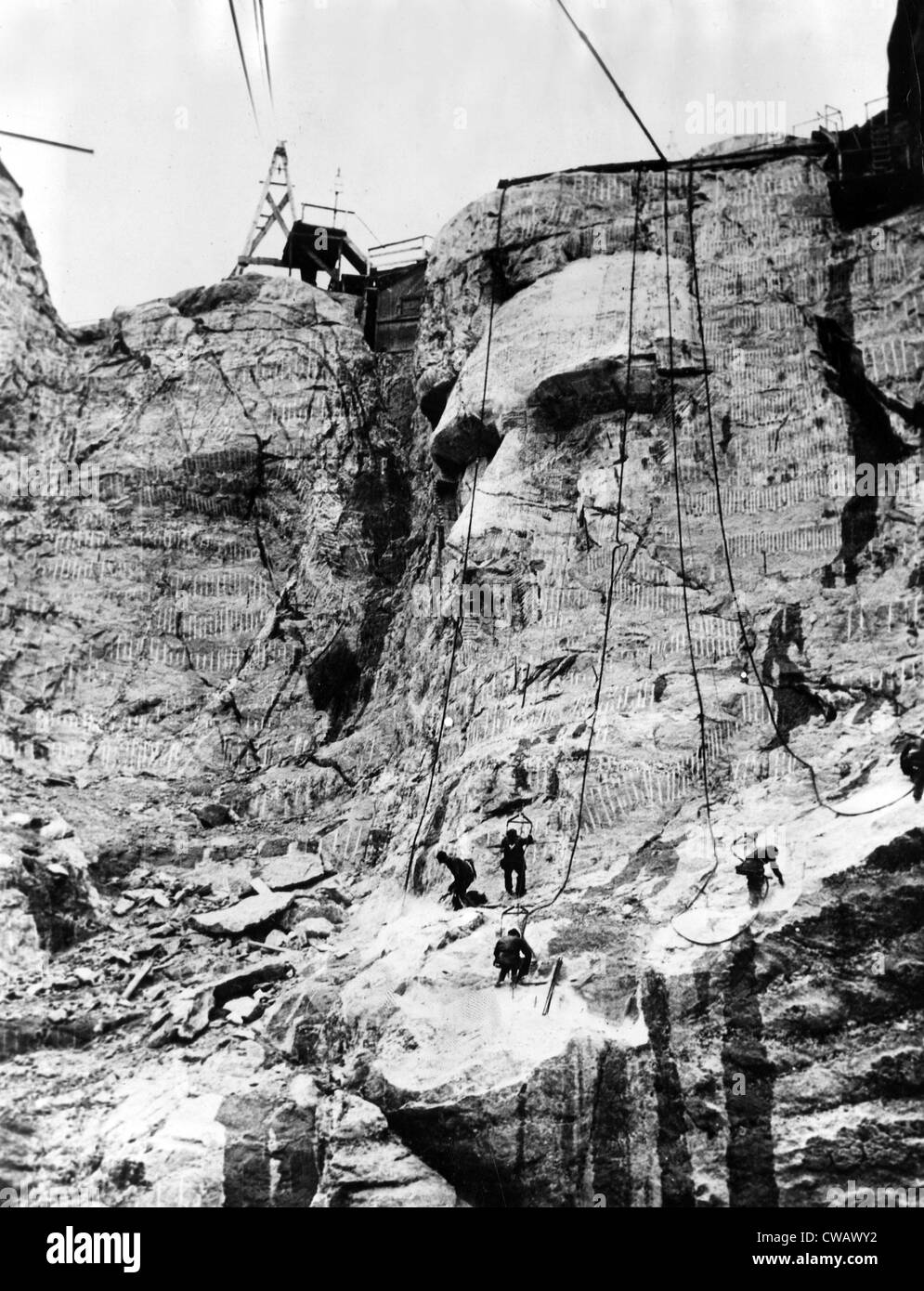 MOUNT RUSHMORE, Wiederaufnahme der Arbeitnehmer Arbeit auf Abraham Lincolns Kinn nach dem Bruch für den Winter, South Dakota, Black Hills, 5 Mai, Stockfoto