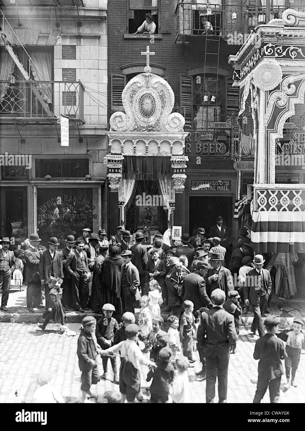 Little Italy, Street-Altar, Our Lady of Help, Mott St., New York, 1908 Stockfoto