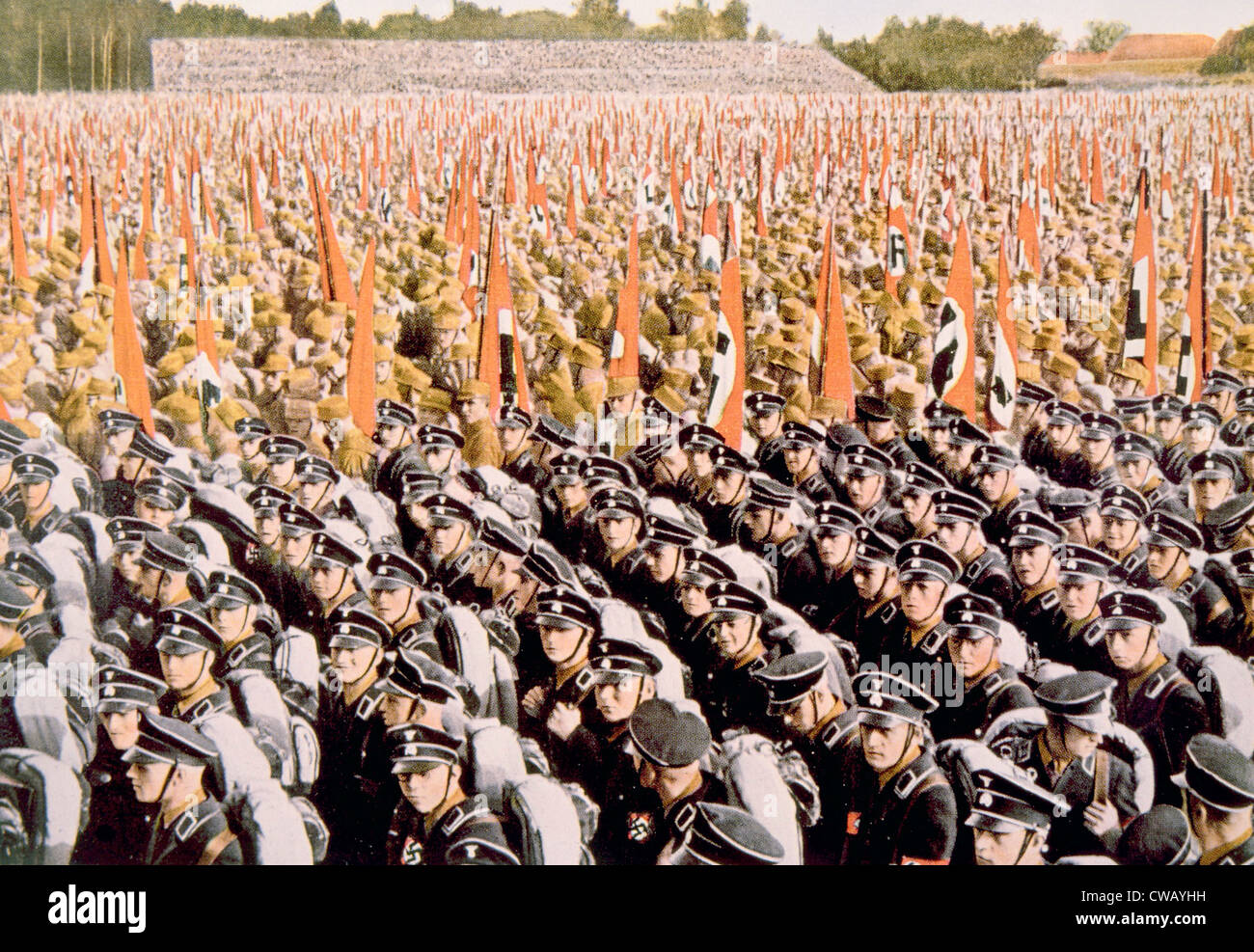 Nazi-Deutschland, hunderttausend Nazi-Sturmtruppen auf der Party Tag Kundgebung in Nürnberg, 1933. Stockfoto