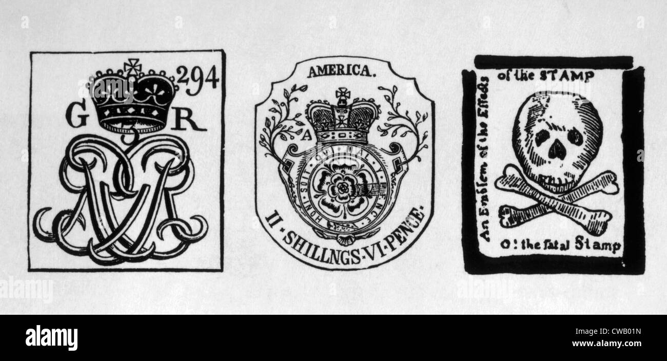 Zwei Briefmarken für die amerikanischen Kolonien aus den Stamp Act von 1765 (links) und eine Zeitung Satire der erzwungenen Briefmarken zu besteuern Stockfoto