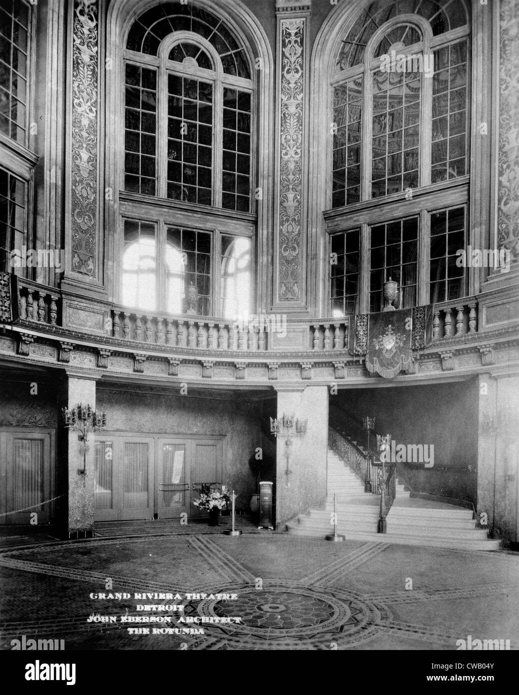 Kinos, das Grand Riviera Theatre, Lobby, 9222 Grand River Avenue, Detroit, Michigan, ca. 1925. Stockfoto