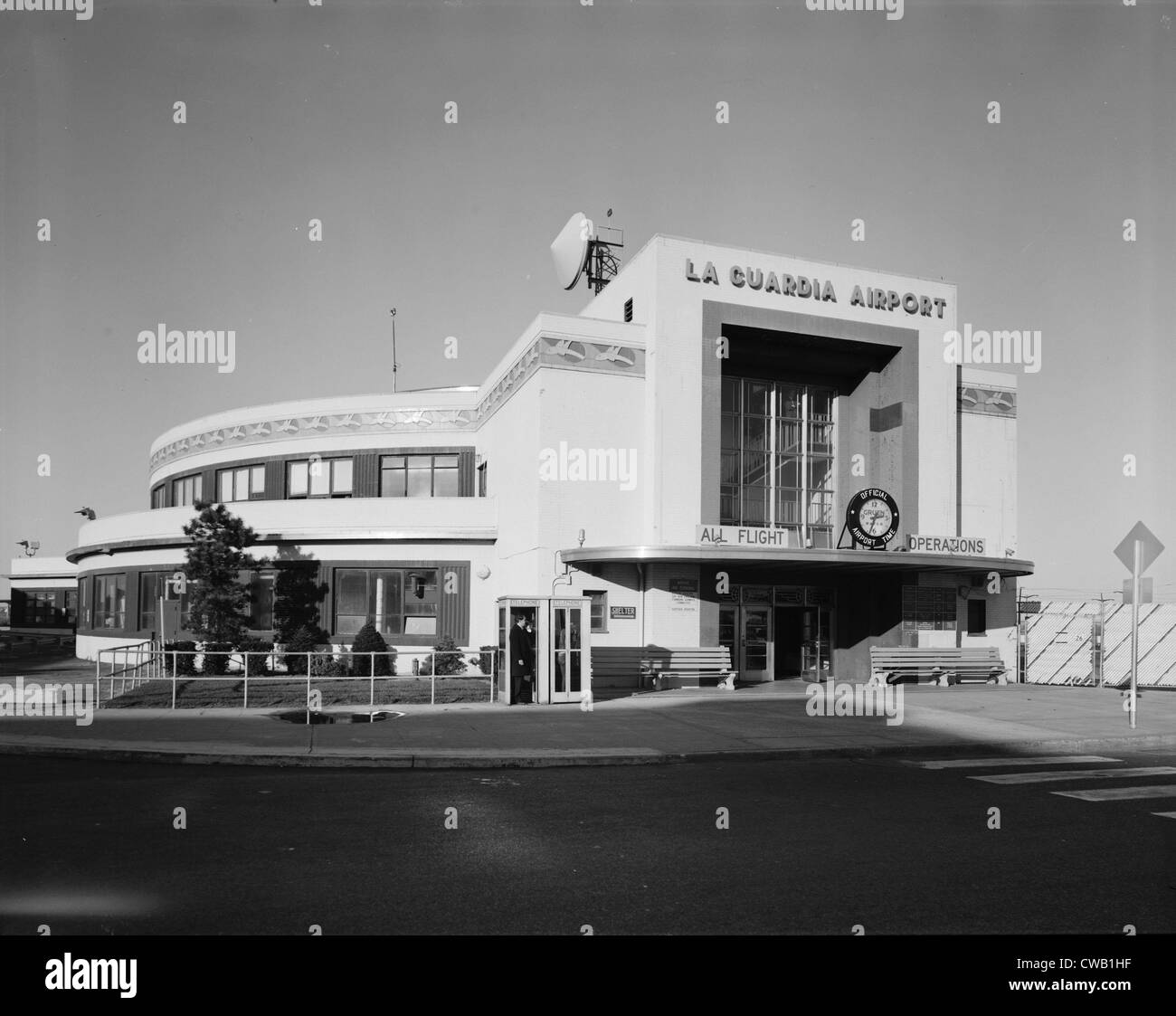 New York Municipal Airport, Marine Air Terminal, Flughafen La Guardia, 1940, Foto etwa Anfang der 1970er Jahre gebaut. Stockfoto