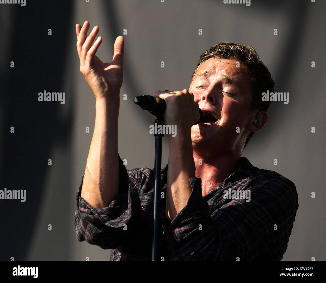 Keane spielt V Festival am 18.08.2012 im Hylands Park, Chelmsford. Personen im Bild: Thomas Oliver "Tom" Chaplin. Bild von Julie Edwards Stockfoto