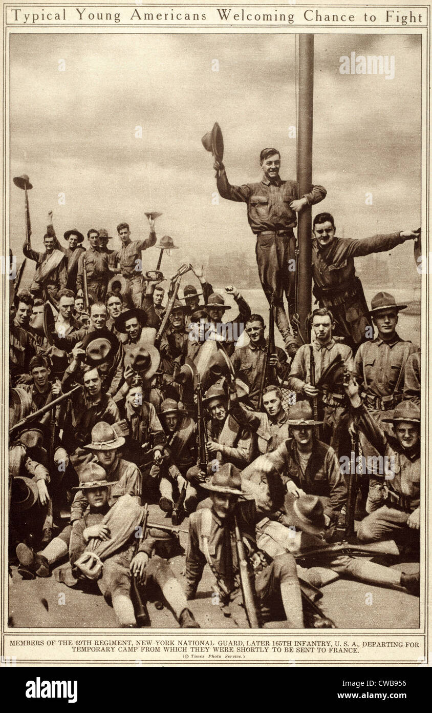 Typische junge Amerikaner begrüßen Chance zum Kampf; US-Truppen aus dem 69. Regiment der Nationalgarde von New York vor Stockfoto Typische junge Amerikaner begrüßen Chance zum Kampf; US-Truppen aus dem 69. Regiment der Nationalgarde von New York vor Stockfoto